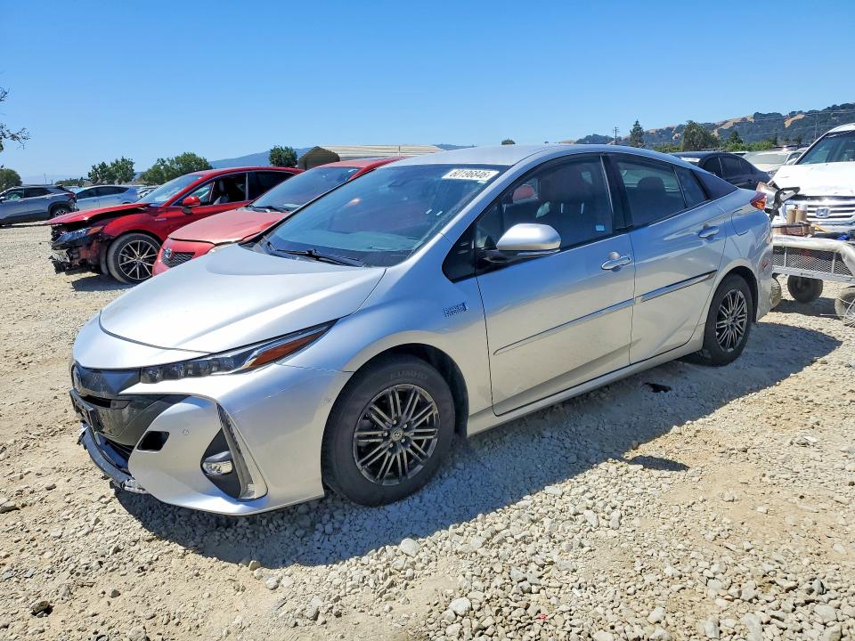 2017 Toyota Prius VIN JTDKARFP2H3015088 COPART salvage auction — FRONT END, Ca - Salvage Certificate, sold $7,700 on 2026-07-21 (photo 1)
