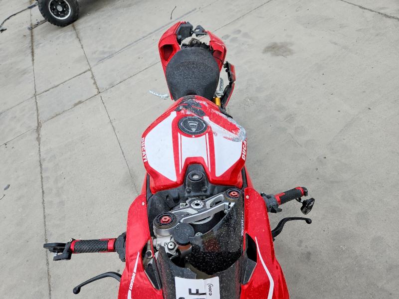 2012 Ducati Panigale VIN ZDM14BPW4CB004340 COPART salvage auction — REAR END, Ut - Salvage Certificate, sold $2,250 on 2026-09-03 (photo 5)