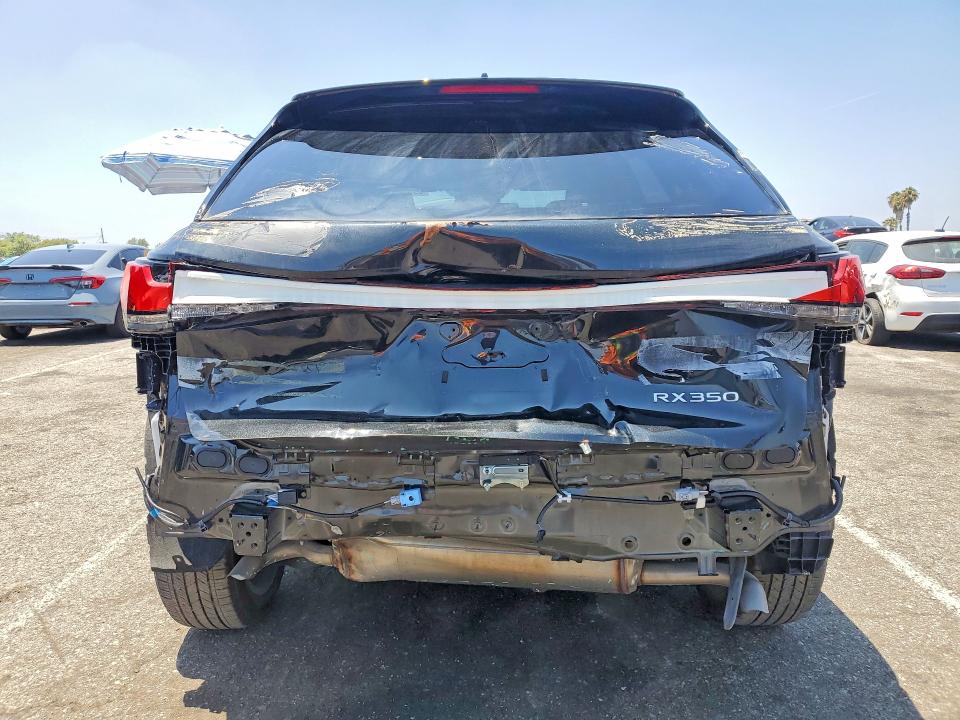 2024 Lexus Rx VIN JTJCHMAAXR2015303 COPART salvage auction — REAR END, Ca - Lien Papers-Salvage Or Ac, sold $19,600 on 2026-07-10 (photo 6)