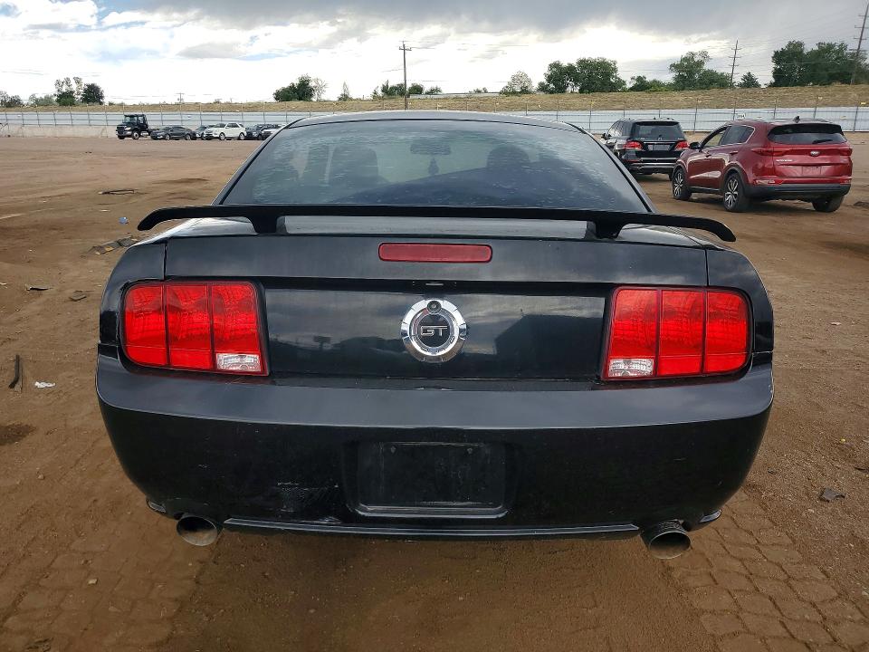 2006 Ford Mustang VIN 1ZVHT82H265160384 COPART salvage auction — HAIL, CO - DIS/DLR/EXP ONLY CLEAN TITLE, sold $3,150 on 2026-07-29 (photo 6)