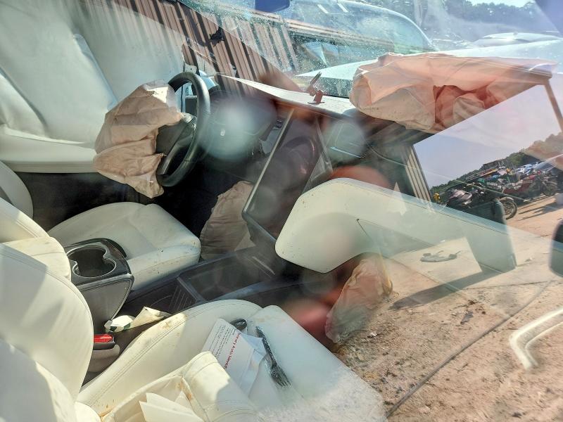 2020 Tesla Model x VIN 5YJXCAE24LF231494 COPART salvage auction — FRONT END, Va - Cert Of Title - Salvage, sold $6,500 on 2026-09-08 (photo 8)