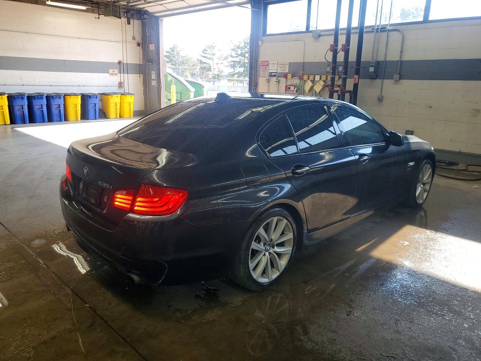2011 BMW 5 series VIN WBAFU7C59BC873209 COPART salvage auction — MECHANICAL, Il - Certificate Of Title, sold $525 on 2026-07-20 (photo 3)