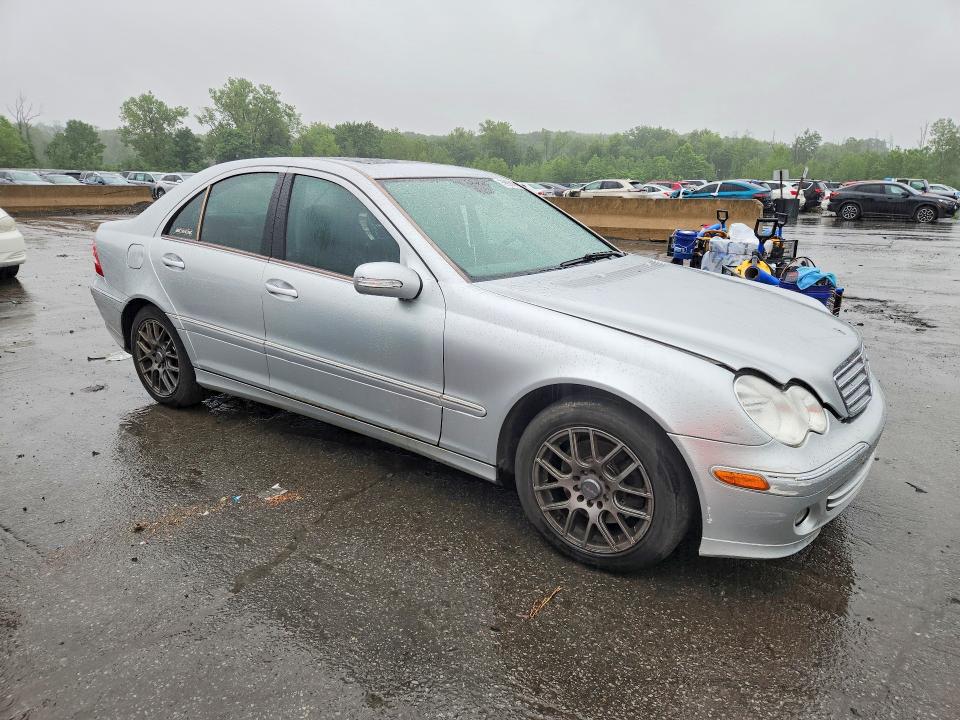 2006 Mercedes-benz C class VIN WDBRF92H36F756312 COPART salvage auction — SIDE, NY - MV-907A SALVAGE CERTIFICATE, sold $325 on 2026-07-23 (photo 4)