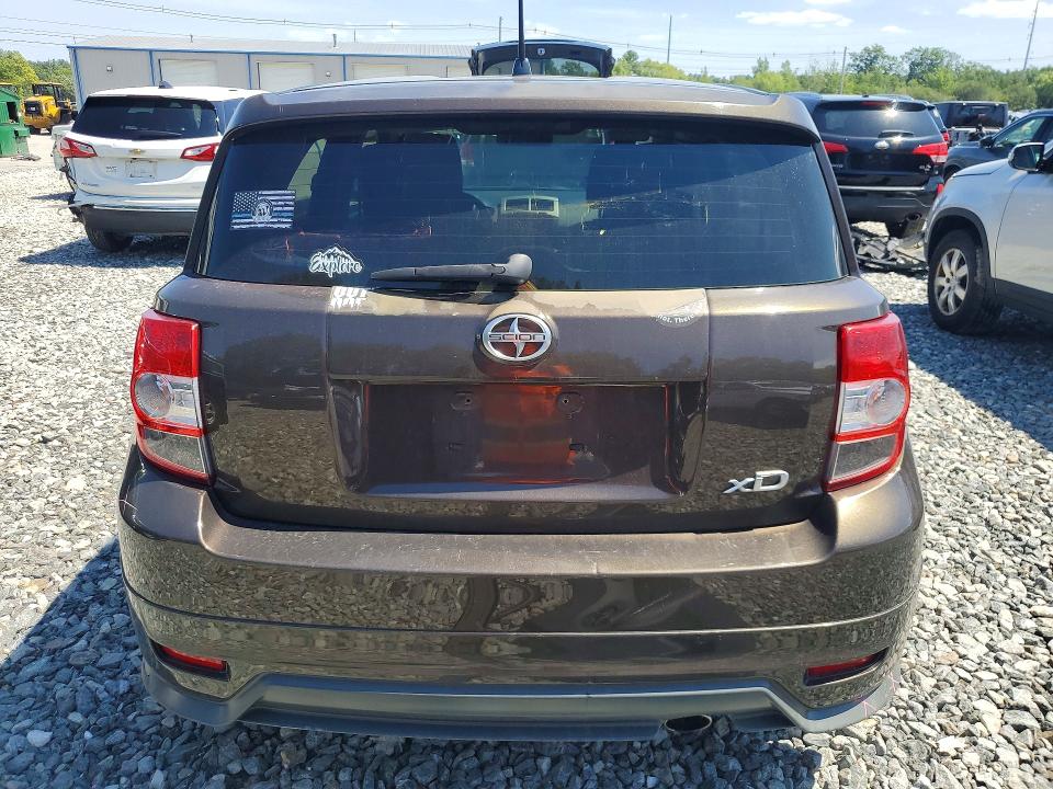 2011 Scion Xd VIN JTKKU4B49B1009175 COPART salvage auction — SIDE, MA - CERT OF TITLE-SALVAGE, sold $1,100 on 2026-09-09 (photo 6)