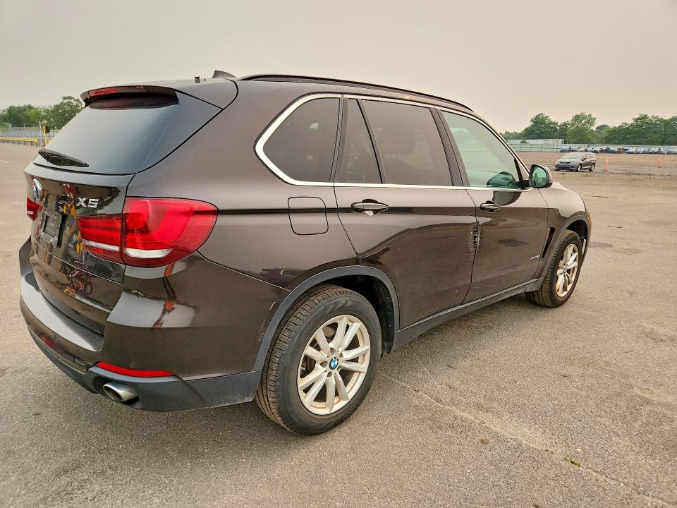 2015 BMW X5 VIN 5UXKR0C56F0K58102 COPART salvage auction — FRONT END, NY - MV-907A SALVAGE CERTIFICATE, sold $3,100 on 2026-07-27 (photo 3)