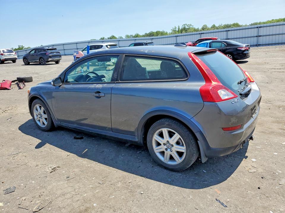 2013 Volvo C30 VIN YV1672MK0D2304351 COPART salvage auction — WATER/FLOOD, Va - Cert Of Title-Salvage Water, sold $400 on 2026-08-12 (photo 2)