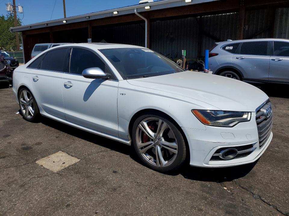 2014 Audi S4 VIN WAUF2AFCXEN069362 COPART salvage auction — MINOR DENT/SCRATCHES, Co - Certificate Of Title, sold $600 on 2026-09-10 (photo 4)