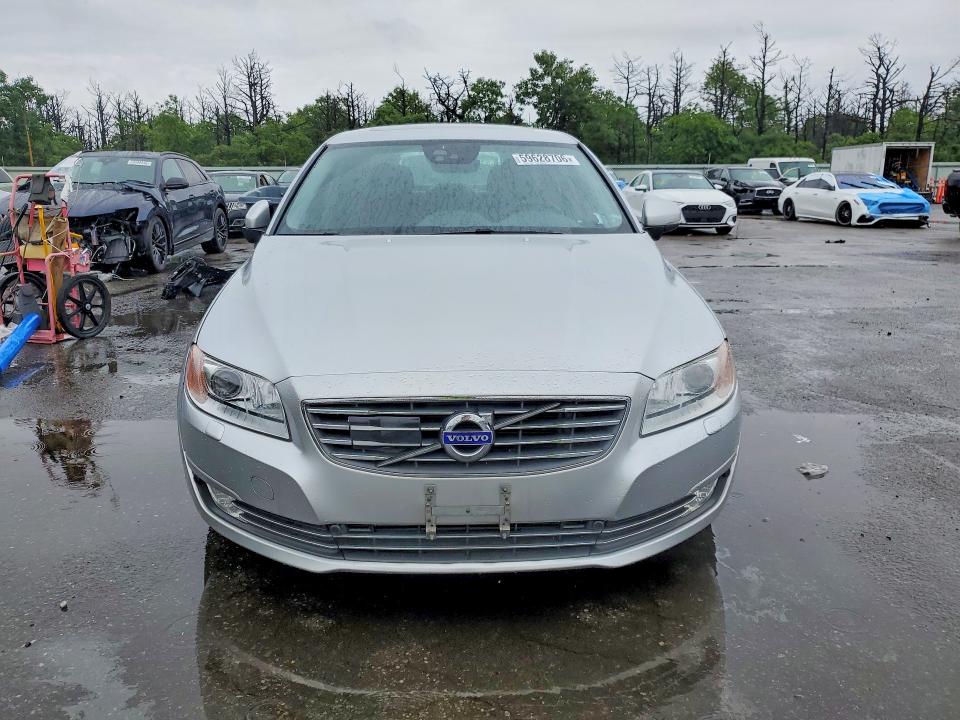 2015 Volvo VIN YV1902MM1F1191263 COPART salvage auction — VANDALISM, Ny - Mv-907A Salvage Certificate, sold $2,350 on 2026-07-08 (photo 5)