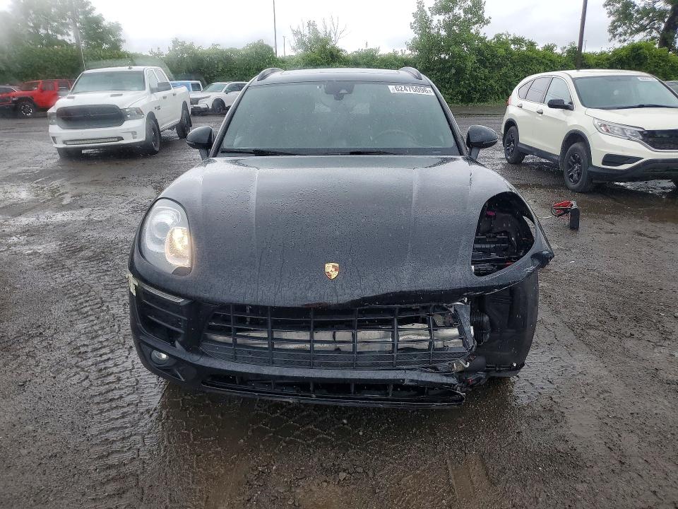 2018 Porsche Macan VIN WP1AA2A52JLB17164 COPART salvage auction — FRONT END, Qc - Gravement Accidente, sold $8,100 on 2026-08-25 (photo 5)