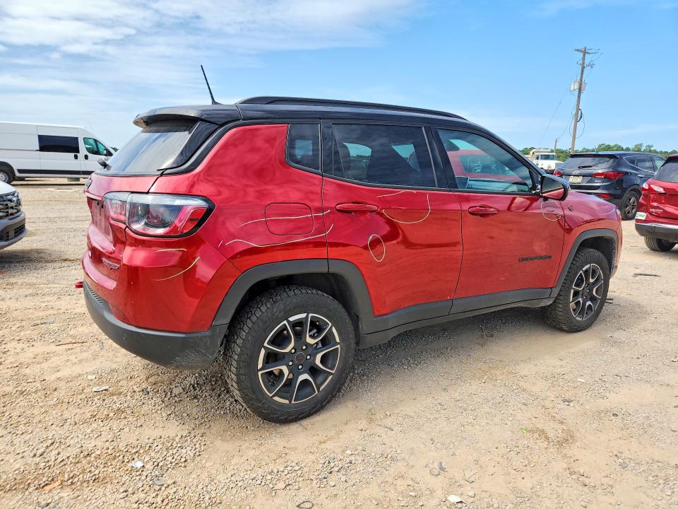 2025 Jeep Compass VIN 3C4NJDDN5ST532916 COPART salvage auction — SIDE, GA - CERTIFICATE OF TITLE, sold $250 on 2026-07-27 (photo 3)