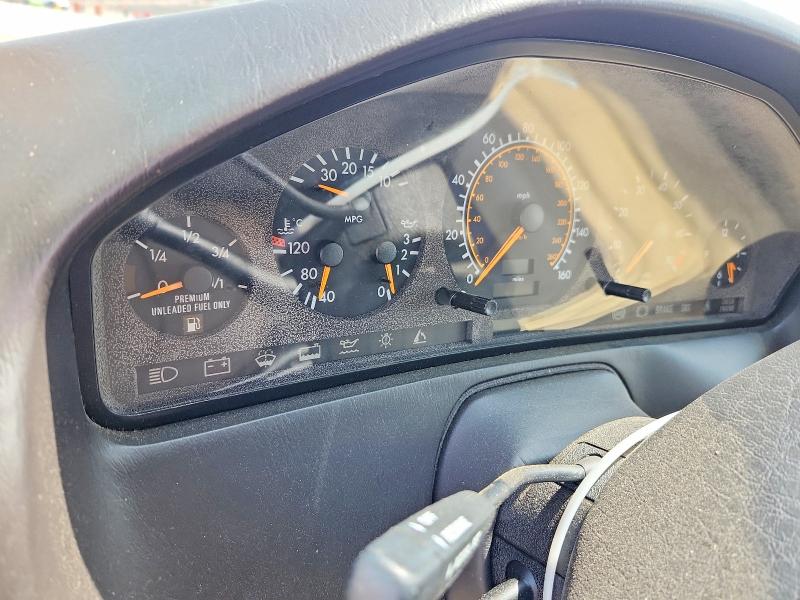 1994 Mercedes-benz Sl-class VIN WDBFA63E7RF099121 COPART salvage auction — NORMAL WEAR, Al - Certificate Of Title, sold $225 on 2026-07-28 (photo 9)