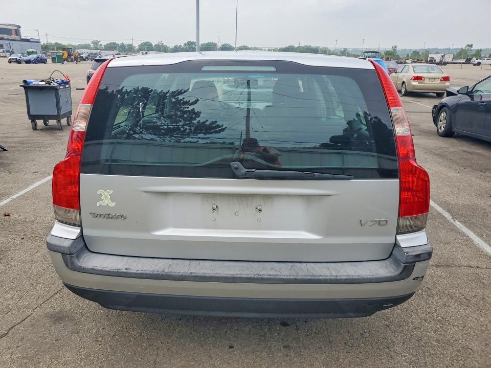 2004 Volvo V70 VIN YV1SW61T742399884 COPART salvage auction — BURN, OH - CERT OF TITLE-SALVAGE, sold $200 on 2026-07-31 (photo 6)