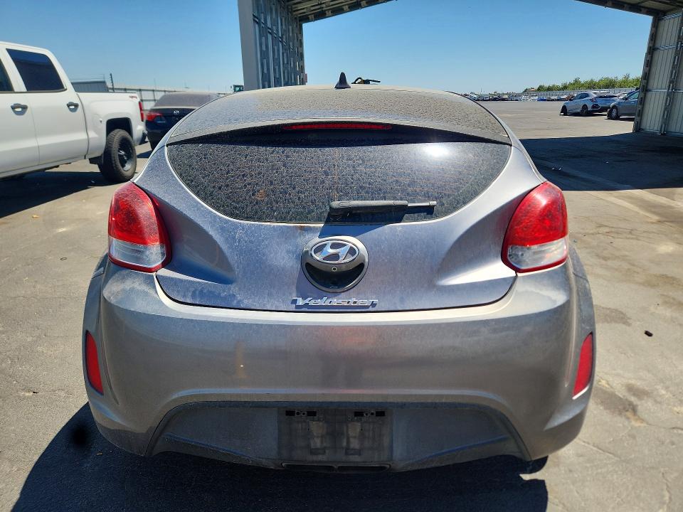 2016 Hyundai Veloster VIN KMHTC6AD9GU257424 COPART salvage auction — FRONT END, Ca - Dis/Dlr/Exp Only Clean Title, sold $900 on 2026-07-28 (photo 6)