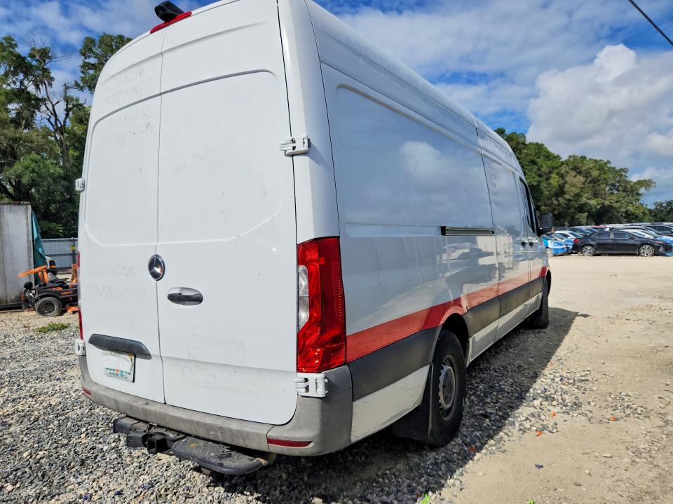 2022 Mercedes-benz Sprinter 2500 VIN W1Y40CHY0NT102560 COPART salvage auction — MECHANICAL, FL - CERTIFICATE OF TITLE, sold $15 on 2026-07-27 (photo 3)