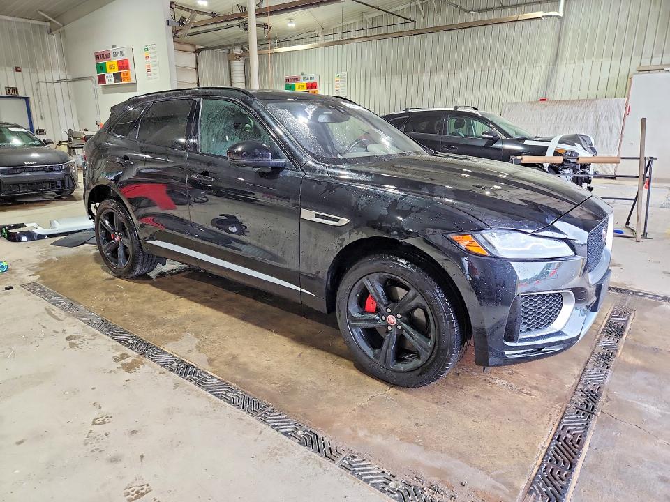 2018 Jaguar F-pace VIN SADCM2FVXJA293406 COPART salvage auction — REAR END, Pa - Certificate Of Salvage, sold $8,400 on 2026-08-03 (photo 4)