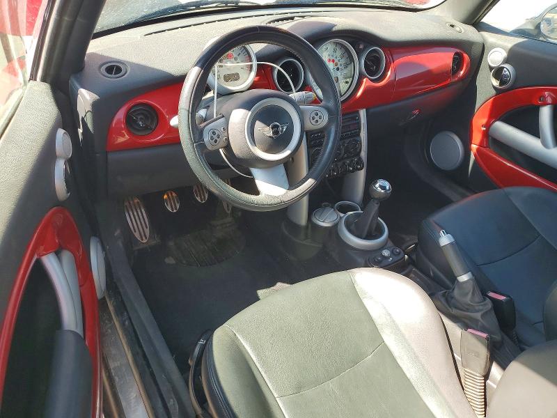 2005 Mini Cooper VIN WMWRH33555TF83745 COPART salvage auction — MINOR DENT/SCRATCHES, Id - Certificate Of Title (P), sold $325 on 2026-07-30 (photo 8)