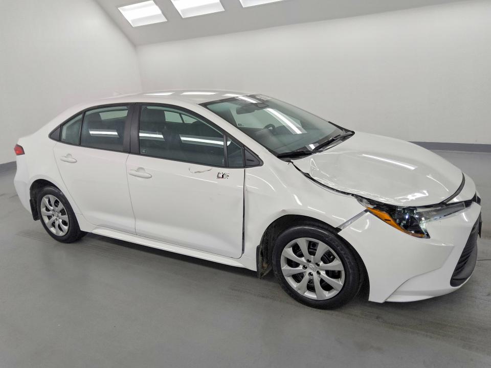 2025 Toyota Corolla VIN 5YFB4MDE0SP305307 COPART salvage auction — FRONT END, CA - CERTIFICATE OF TITLE, sold $10,000 on 2026-07-28 (photo 4)