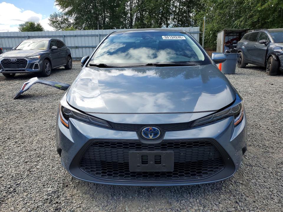 2022 Toyota Corolla VIN JTDEAMDE4N3004400 COPART salvage auction — REAR END, WA - BILL OF SALE, sold $2,000 on 2026-07-27 (photo 5)