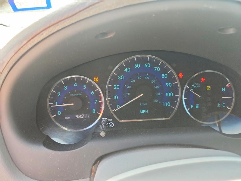 2008 Toyota Sienna VIN 5TDZK23C48S207454 COPART salvage auction — WATER/FLOOD, TX - SALVAGE TITLE-FLOOD DAMAGE (P), sold $500 on 2026-07-29 (photo 9)
