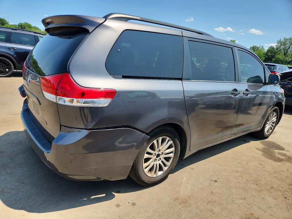 2014 Toyota Sienna VIN 5TDYK3DC7ES450607 COPART salvage auction — REAR END, CT - CERTIFICATE OF TITLE, sold $1,600 on 2026-07-31 (photo 3)