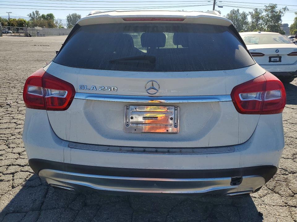 2017 Mercedes-benz Gla-klasse VIN WDCTG4EB8HJ356139 COPART salvage auction — MINOR DENT/SCRATCHES, Salvage Title, sold $1,800 on 2026-07-30 (photo 6)