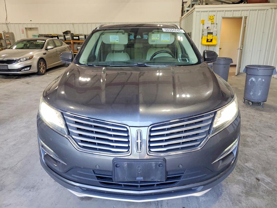 2017 Lincoln Mkc VIN 5LMTJ3DH9HUL24170 COPART salvage auction — REAR END, Ny - Mv-907A Salvage Certificate, sold $1,250 on 2026-07-20 (photo 5)