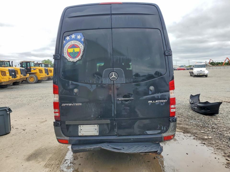 2014 Mercedes-benz Sprinter VIN WDZPE8CC2E5940377 COPART salvage auction — FRONT END, Nj - Cert Of Title-Salvage, sold $1,550 on 2026-08-14 (photo 6)