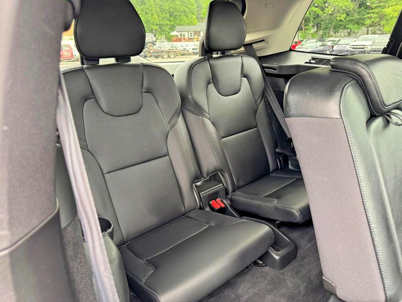 2016 Volvo Xc90 VIN YV4A22PK7G1060408 COPART salvage auction — MINOR DENT/SCRATCHES, Mt - Certificate Of Title, sold $7,100 on 2026-07-29 (photo 9)