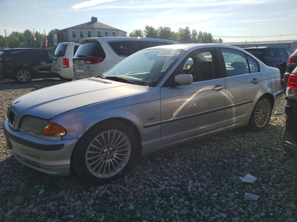 2001 BMW 3er VIN WBAAV53451FJ71274 COPART salvage auction — FRONT END, Nh - Cert Of Title-Rebuilt Vehicle, sold $375 on 2026-07-23 (photo 1)