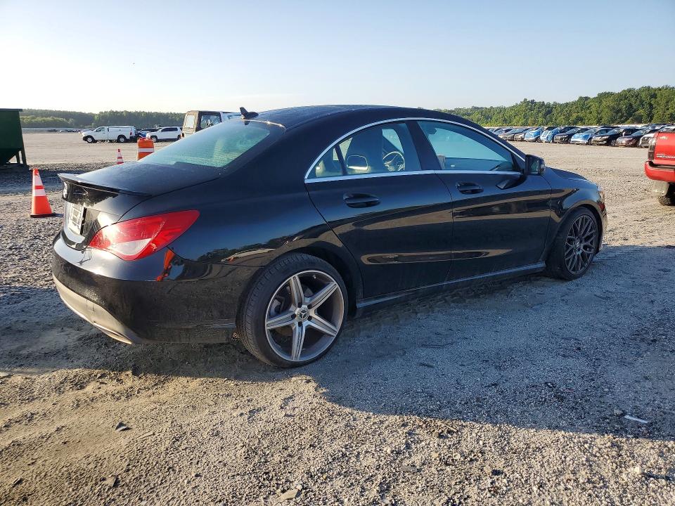 2018 Mercedes-benz Cla-klasse VIN WDDSJ4EB3JN671096 COPART salvage auction — MINOR DENT/SCRATCHES, GA - CERTIFICATE OF TITLE, sold $1,650 on 2026-07-27 (photo 3)