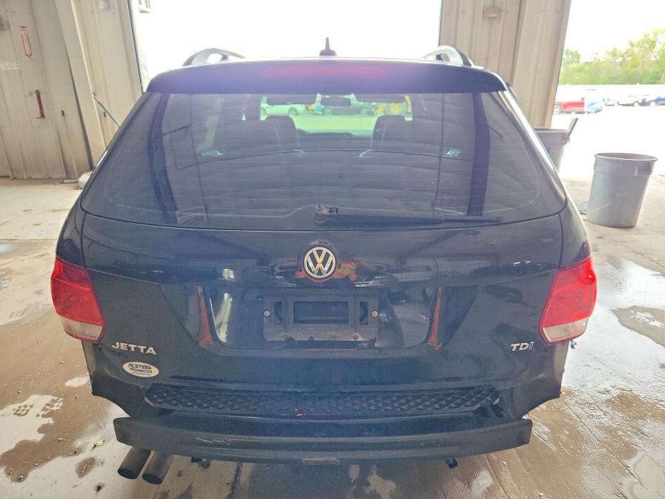 2014 Volkswagen Jetta VIN 3VWPL7AJ4EM618266 COPART salvage auction — REAR END, WI - CERTIFICATE OF TITLE, sold $425 on 2026-08-03 (photo 6)