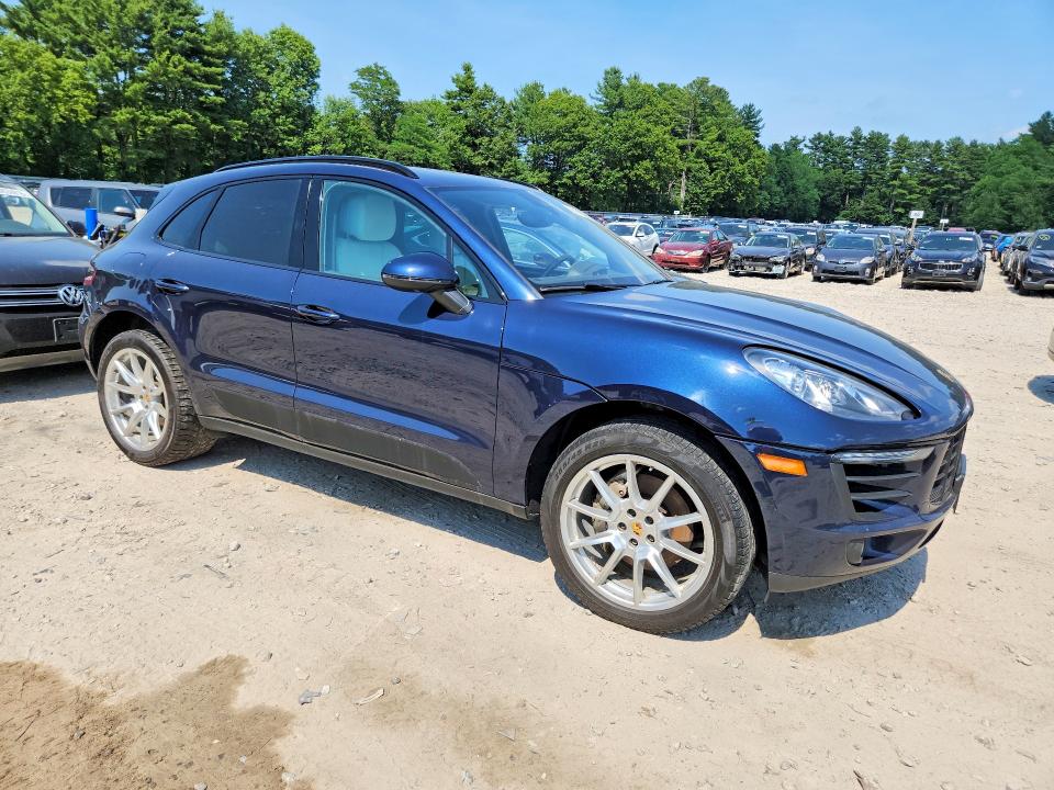 2018 Porsche Macan VIN WP1AB2A52JLB35483 COPART salvage auction — MECHANICAL, Ma - Certificate Of Title, sold $4,850 on 2026-07-09 (photo 4)