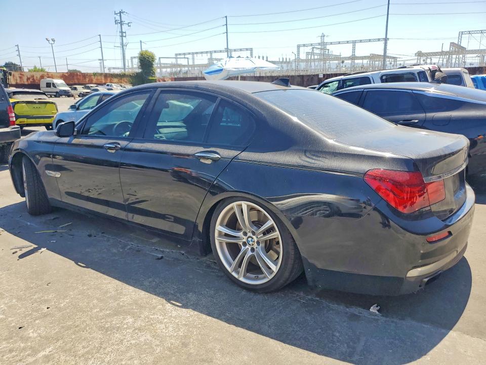 2013 BMW 7er VIN WBAYA8C59DC996616 COPART salvage auction — UNDERCARRIAGE, Ca - Dis/Dlr/Exp Only Clean Title, sold $600 on 2026-07-17 (photo 2)