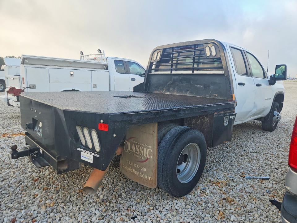 2023 Chevrolet Silverado 3500 VIN 1GB5YSEY8PF193194 COPART salvage auction — SIDE, Tx - Certificate Of Title, sold $10,600 on 2026-07-23 (photo 3)