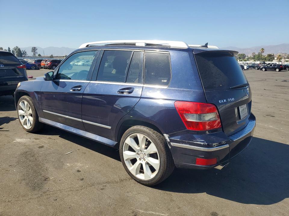 2010 Mercedes-benz Glk-klasse VIN WDCGG5GB6AF351566 COPART salvage auction — MINOR DENT/SCRATCHES, CA - DIS/DLR/EXP ONLY CLEAN TITLE, sold $900 on 2026-07-15 (photo 2)