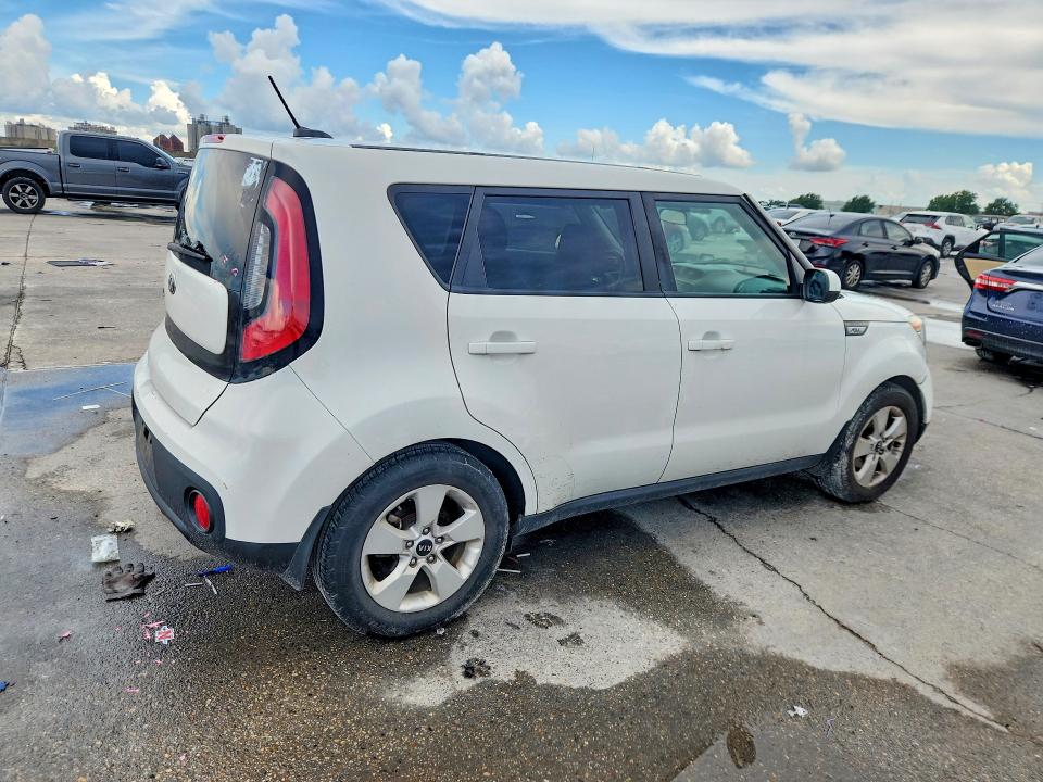 2018 Kia Soul VIN KNDJN2A22J7572519 COPART salvage auction — SIDE, La - Cert Of Title-Salvage, sold $1,200 on 2026-07-22 (photo 3)
