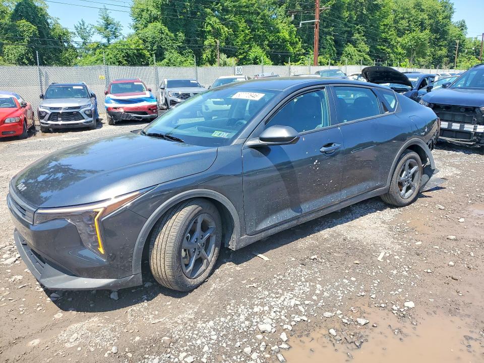 2025 Kia K4 VIN 3KPFT4DE5SE153417 — COPART salvage auction photo