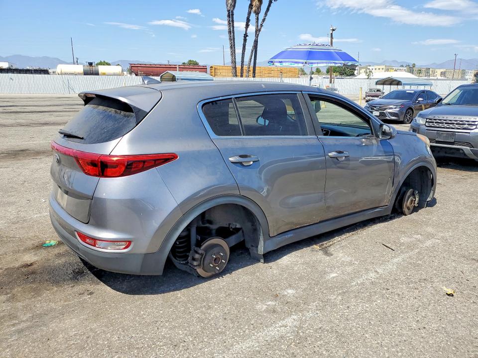 2018 Kia Sportage VIN KNDPM3AC0J7338276 COPART salvage auction — VANDALISM, Ca - Salvage Certificate, sold $225 on 2026-07-24 (photo 3)