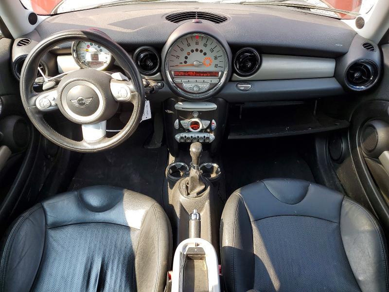 2009 Mini Cooper clubman VIN WMWML33509TN68677 COPART salvage auction — FRONT END, WA - BILL OF SALE, sold $400 on 2026-08-03 (photo 8)