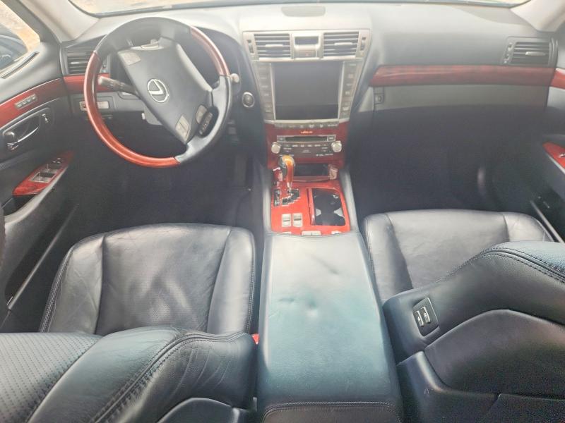 2010 Lexus Ls 460 VIN JTHCL5EF6A5005771 COPART salvage auction — MINOR DENT/SCRATCHES, AL - CERTIFICATE OF TITLE (P), sold $3,350 on 2026-07-28 (photo 8)