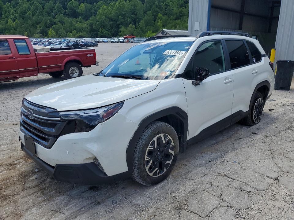 2025 Subaru Forester VIN JF2SLDBC9SH582832 — COPART salvage auction photo