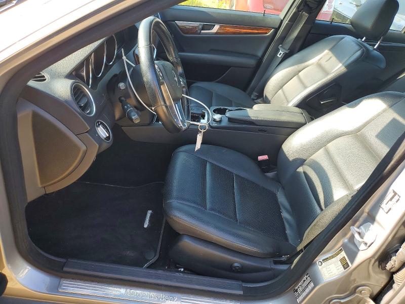 2012 Mercedes-benz C-klasse VIN WDDGF8BB6CR193545 COPART salvage auction — MINOR DENT/SCRATCHES, Ma - Certificate Of Title (P), sold $400 on 2026-07-22 (photo 7)