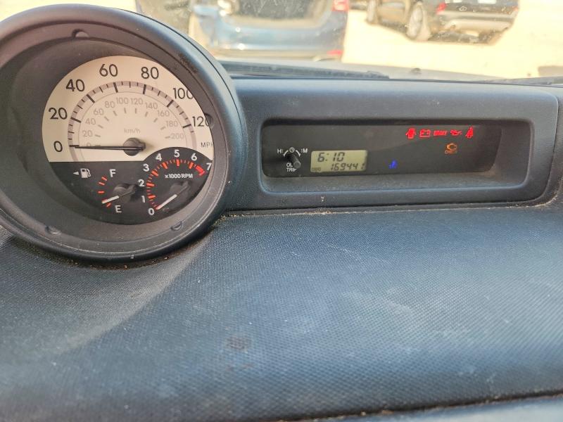 2005 Toyota VIN JTLKT334254004295 COPART salvage auction — SIDE, Tx - Salvage Vehicle Title, sold $10 on 2026-07-30 (photo 9)