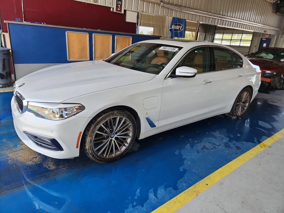 2018 BMW 5er VIN WBAJA9C59JB249025 COPART salvage auction — MINOR DENT/SCRATCHES, Wv - Certificate Of Title, sold $8,100 on 2026-07-20 (photo 1)