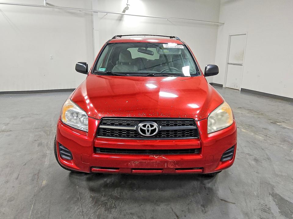 2009 Toyota Rav4 VIN JTMBF33V595007400 COPART salvage auction — MINOR DENT/SCRATCHES, MA - CERTIFICATE OF TITLE (P), sold $100 on 2026-07-28 (photo 5)