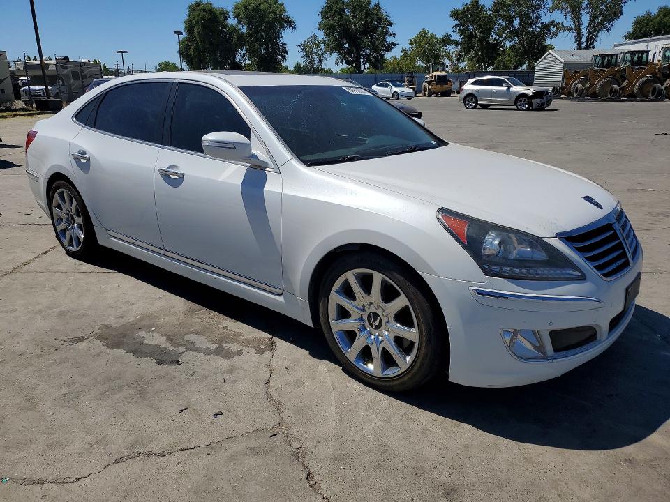 2013 Hyundai Equus VIN KMHGH4JH0DU072409 COPART salvage auction — MINOR DENT/SCRATCHES, Ca - Salvage Certificate, sold $925 on 2026-07-20 (photo 4)