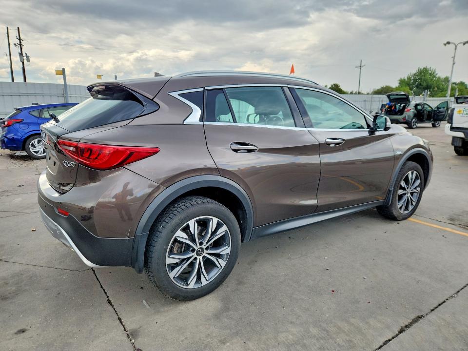 2019 Infiniti Qx30 VIN SJKCH5CR1KA009121 COPART salvage auction — HAIL, Co - Cert Of Title-Rebuilt Salvage, sold $3,600 on 2026-07-29 (photo 3)