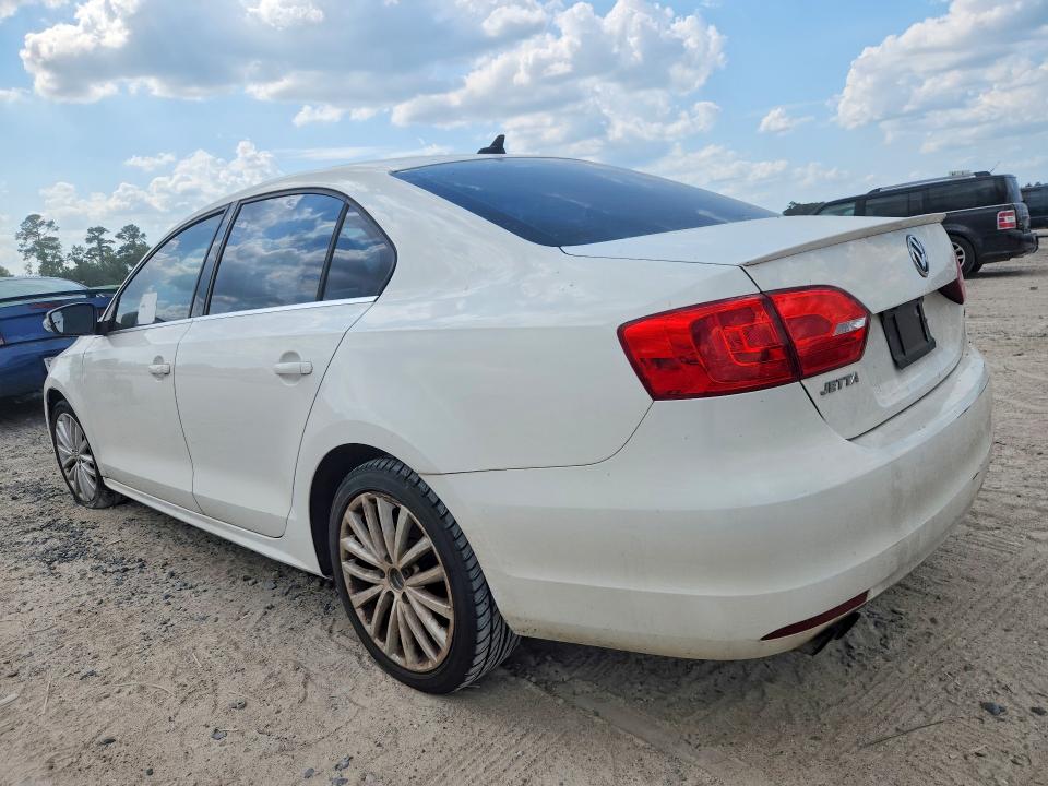2014 Volkswagen Jetta VIN 3VWL07AJ1EM212999 COPART salvage auction — MINOR DENT/SCRATCHES, Mt - Certificate Of Title, sold $1,550 on 2026-07-17 (photo 2)