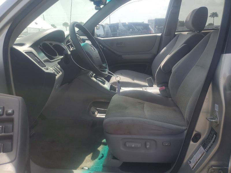 2004 Toyota Highlander VIN JTEDP21A340003914 COPART salvage auction — FRONT END, FL - CERT OF TITLE SLVG REBUILDABLE, sold $1,050 on 2026-07-20 (photo 7)