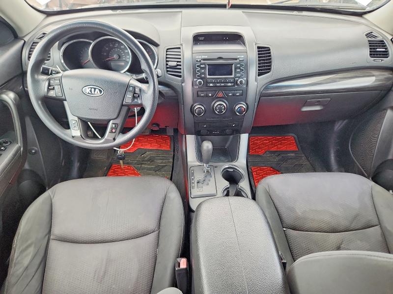 2011 Kia Sorento VIN 5XYKT4A18BG155942 COPART salvage auction — NORMAL WEAR, OH - CERTIFICATE OF TITLE, sold $125 on 2026-07-24 (photo 8)